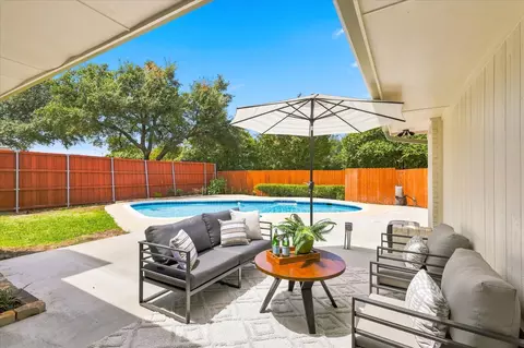 15905 Longvista Dr, Dallas, TX 75248