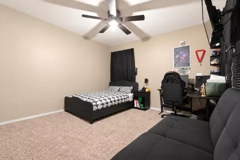 Bedroom - 2816 Brosnan Rd, Lorena, TX 76655 photo 3 of 4