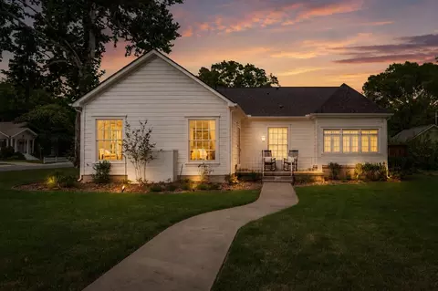 1306 W Virginia St, Mckinney, TX 75069