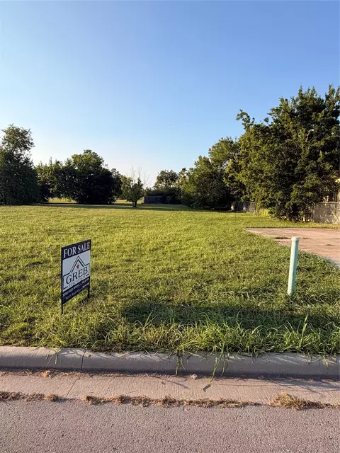 4620 Washington St, Greenville, TX 75401