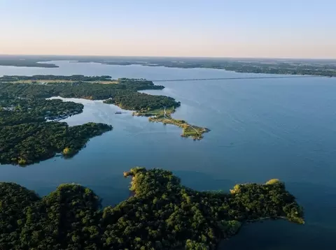 130 Calhoun Cv, East Tawakoni, TX 75472