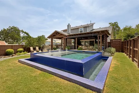 508 Jones St, Mckinney, TX 75069