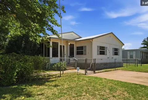 5849 Atlantic Dr, Abilene, TX 79606