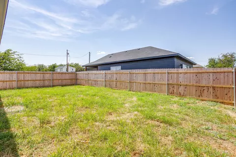 Exterior - 308 E South, Itasca, TX 76055 photo 4 of 4