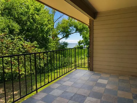 4452 Chaha Rd #202, Garland, TX 75043