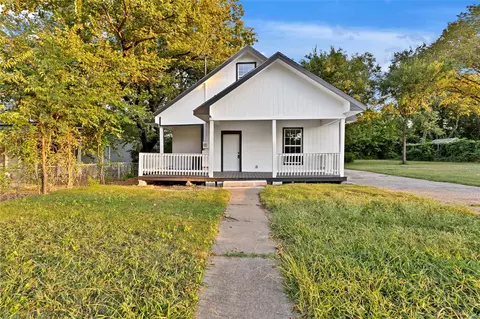 323 W Cherry St, Sherman, TX 75090