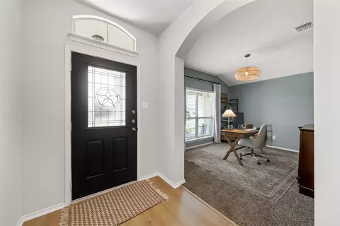 Entry Way - 3204 Autry Rd, Lorena, TX 76655 photo 3 of 6