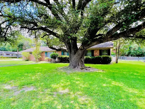 114 Harred St, Sulphur Springs, TX 75482