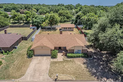 1015 Meadowlark Ln, Granbury, TX 76048