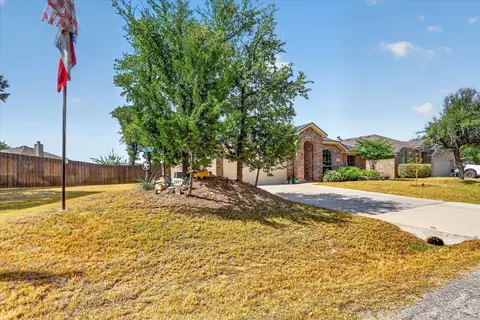 2807 River Ridge Ct, Granbury, TX 76048