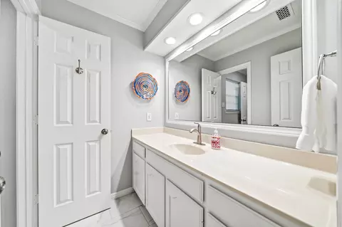 Bath - 3500 Timberleaf Cir, Waco, TX 76708 photo 3 of 7