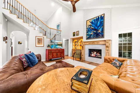 Living - 3500 Timberleaf Cir, Waco, TX 76708 photo 2 of 2