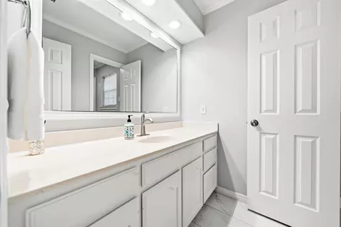 Bath - 3500 Timberleaf Cir, Waco, TX 76708 photo 4 of 7