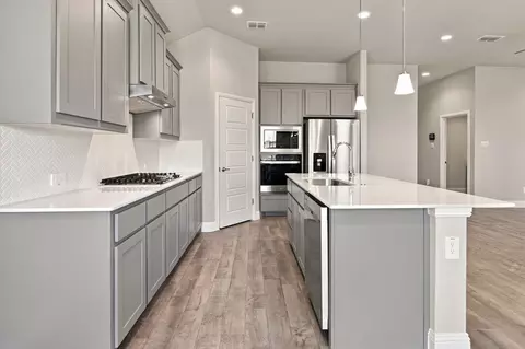 Kitchen - 1704 Buzzard Rd, Denton, TX 76205 photo 4 of 5