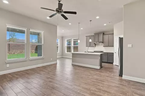 Living - 1704 Buzzard Rd, Denton, TX 76205 photo 2 of 3