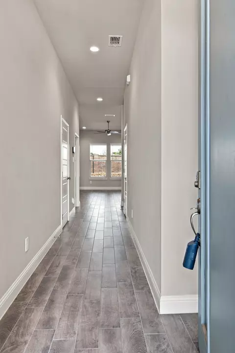 Entry Way - 1704 Buzzard Rd, Denton, TX 76205 photo 1 of 5