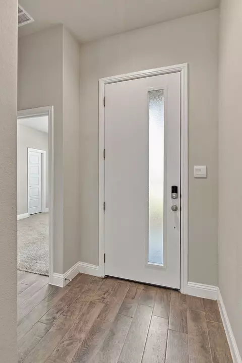 Entry Way - 1704 Buzzard Rd, Denton, TX 76205 photo 2 of 5
