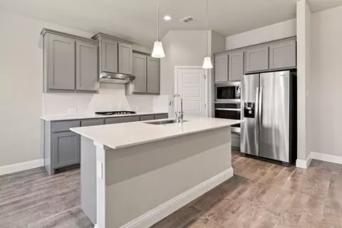 Kitchen - 1704 Buzzard Rd, Denton, TX 76205 photo 3 of 5