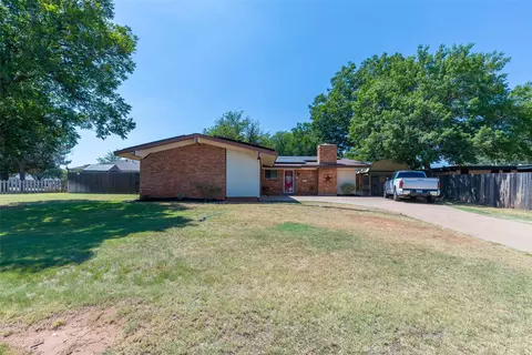 1002 Westwood Dr, Abilene, TX 79603