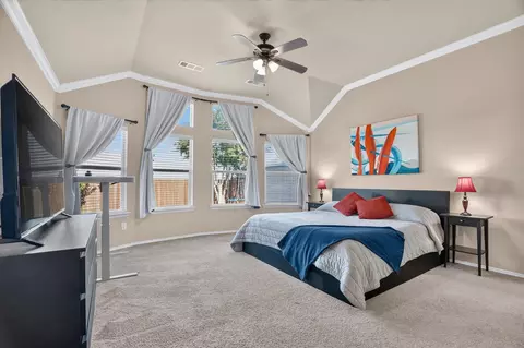 1236 Hickory Bend Ln, Fort Worth, TX 76108