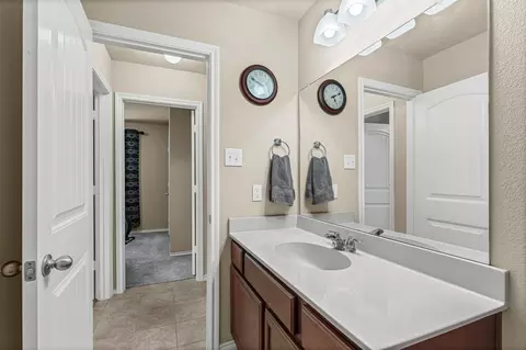 Entry Way - 1104 Ruby Ct, Princeton, TX 75407 photo 2 of 3