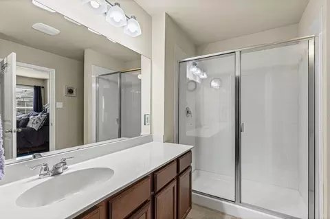 Bath - 1104 Ruby Ct, Princeton, TX 75407 photo 3 of 3