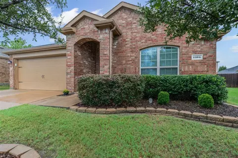 Exterior - 1104 Ruby Ct, Princeton, TX 75407 photo 3 of 5