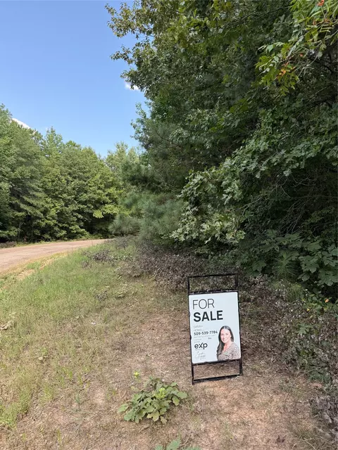 2346 County Road 4284, Simms, TX 75574 photo 6