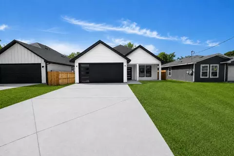 307 E 13th, Corsicana, TX 75110