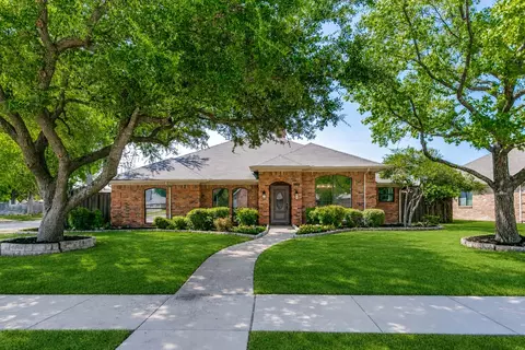 3300 Anchor Dr, Plano, TX 75023