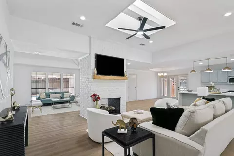 3300 Anchor Dr, Plano, TX 75023