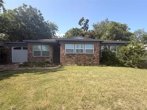 6033 Ramey Ave, Fort Worth, TX 76112