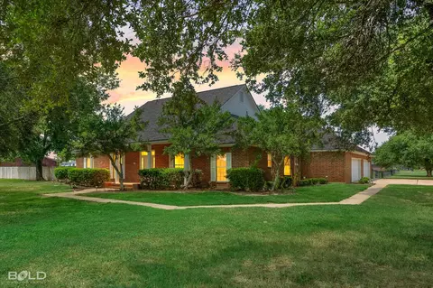 101 Dana Ln, Bossier City, LA 71111