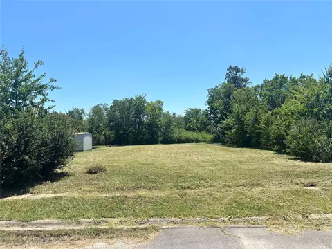 1605 E 9th Ave, Corsicana, TX 75110
