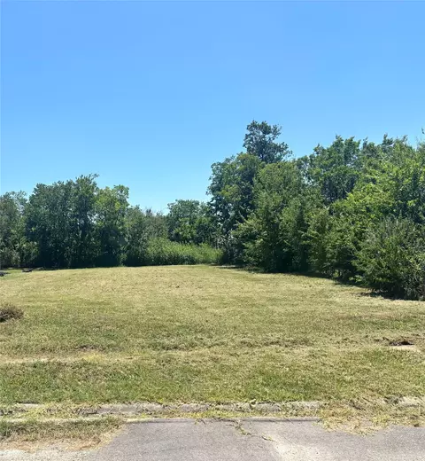 1605 E 9th Ave, Corsicana, TX 75110