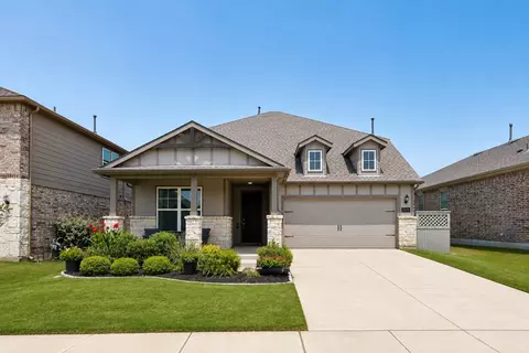 2428 Mockingbird Ct, Northlake, TX 76247
