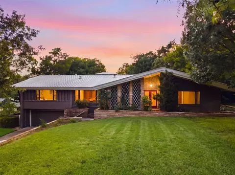 1535 Junior Dr, Dallas, TX 75208