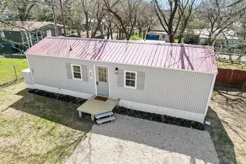 88 Live Oak St, Alvarado, TX 76009