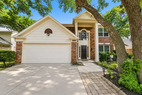6860 Moss Ln, North Richland Hills, TX 76182