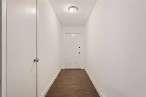 Entry Way - 901 S Old Temple Rd, Lorena, TX 76655 photo 1 of 1