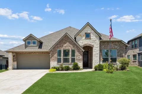 1005 Longbow Ln, Crowley, TX 76036