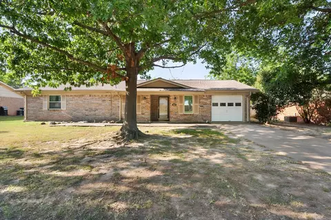 419 Carol Ave, Corsicana, TX 75110
