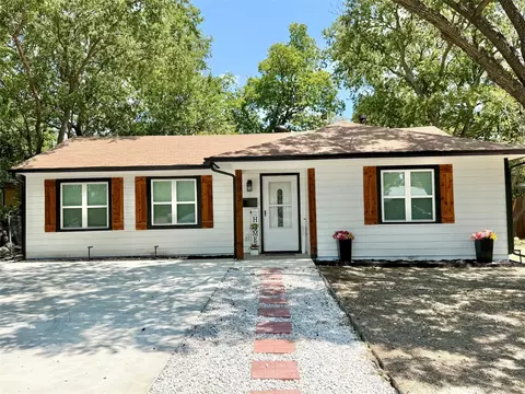 633 Cimarron Trce, Grand Prairie, TX 75051