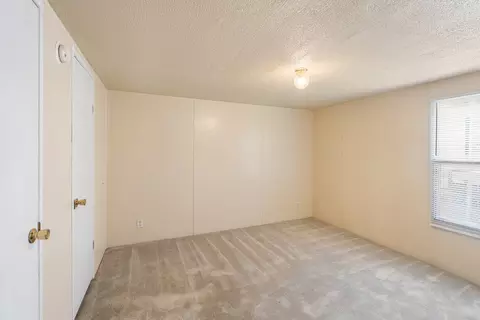 Bedroom - 18297 Pine Dr, Eustace, TX 75124 photo 3 of 3