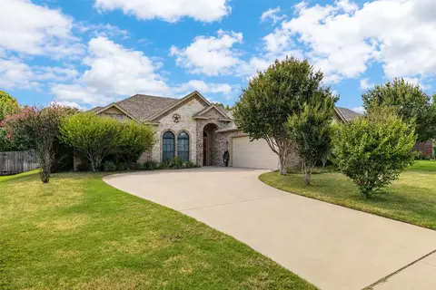 322 Jade Ln, Weatherford, TX 76086