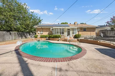 7154 Yolanda Dr, Fort Worth, TX 76112