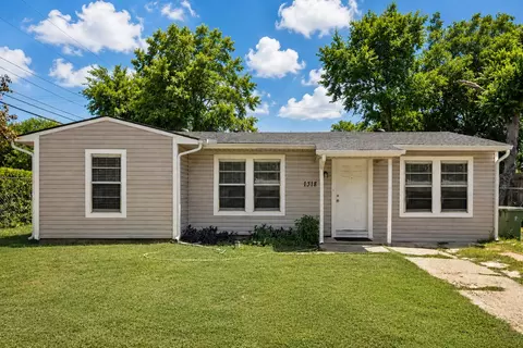 1318 Raines St, Arlington, TX 76010
