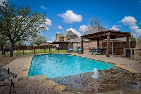 2474 Mcconnell Rd, Gunter, TX 75058
