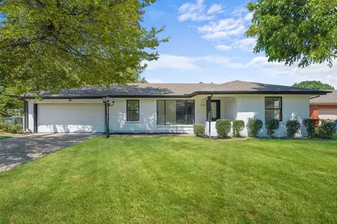1710 Patricia, Garland, TX 75042