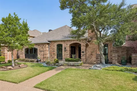 5925 Still Forest Dr, Dallas, TX 75252